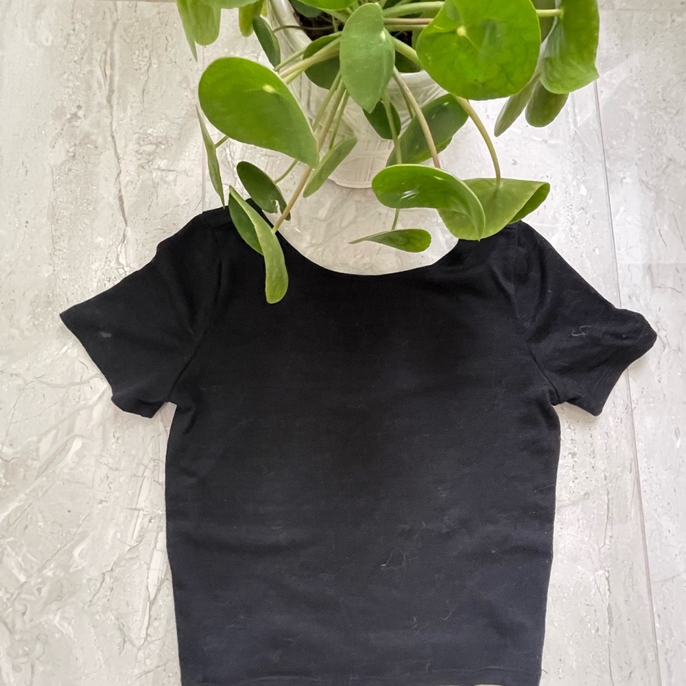Aritzia Wilfred cropped Black Women's Top scoop back